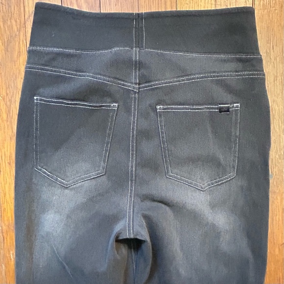 Halara | Black Pull On Flare Leg Leggings / Jeans Size Small - Picture 7 of 8